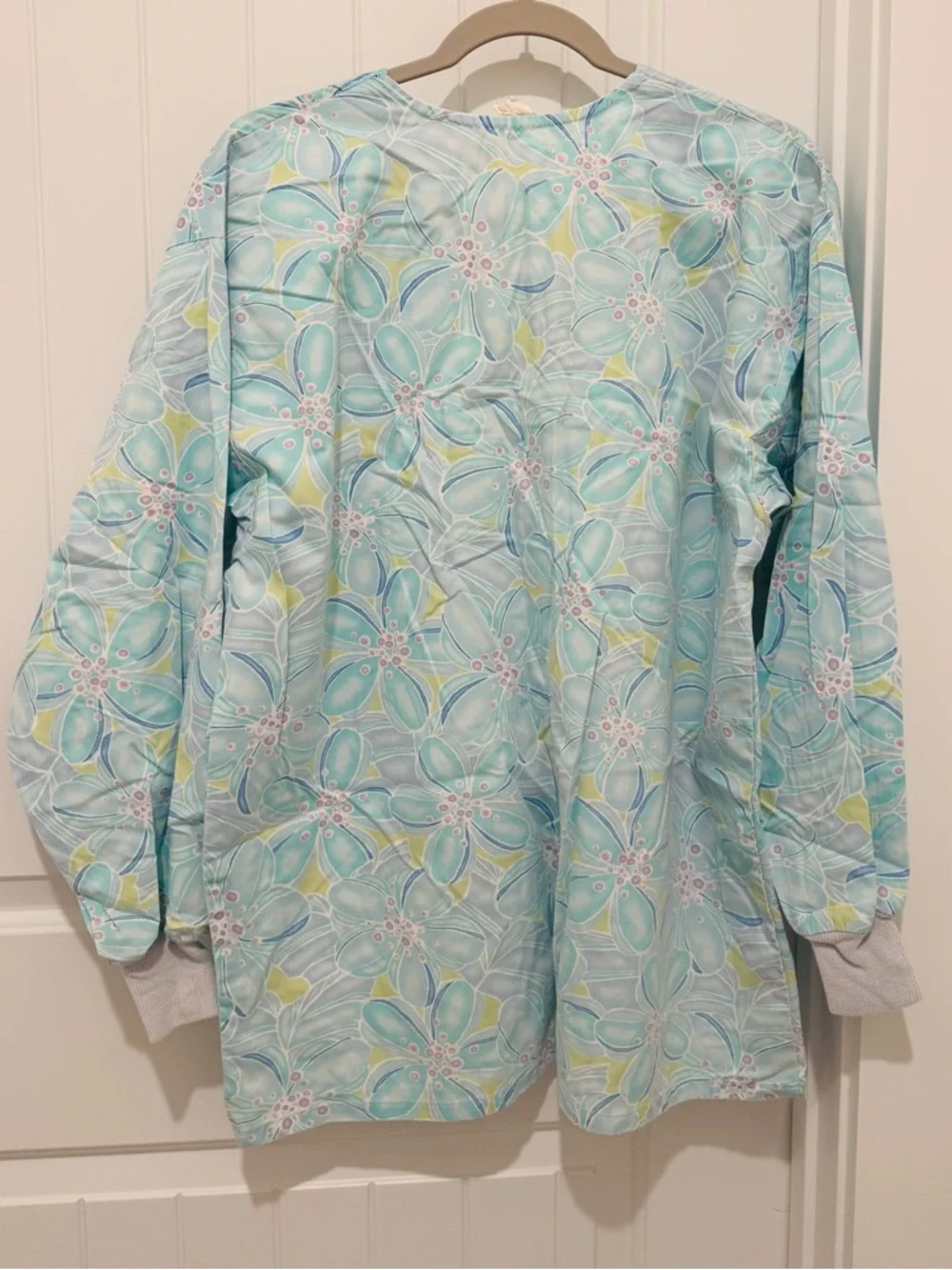 Floral Light Blue Scrub Top - Picture 2 of 2